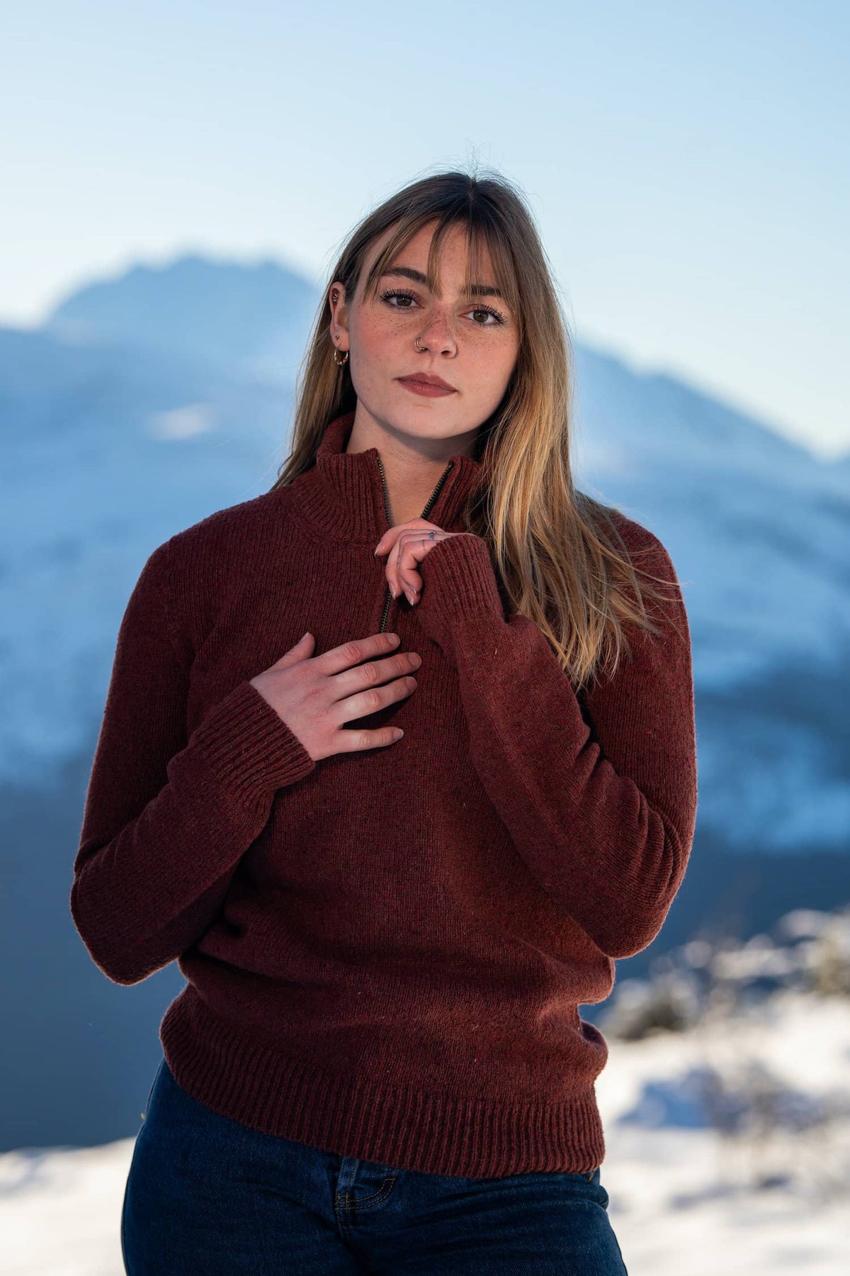 pull éthique et responsable, femme, cot, col camionneur montant, marron, rouille, cognac, laine des Pyrénées et coton recyclé maison izard made in france